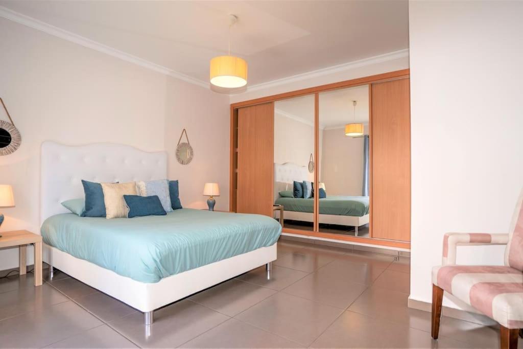 Luxuryvilla With Private Heated Pool And Spa 7P Куартейра Екстер'єр фото