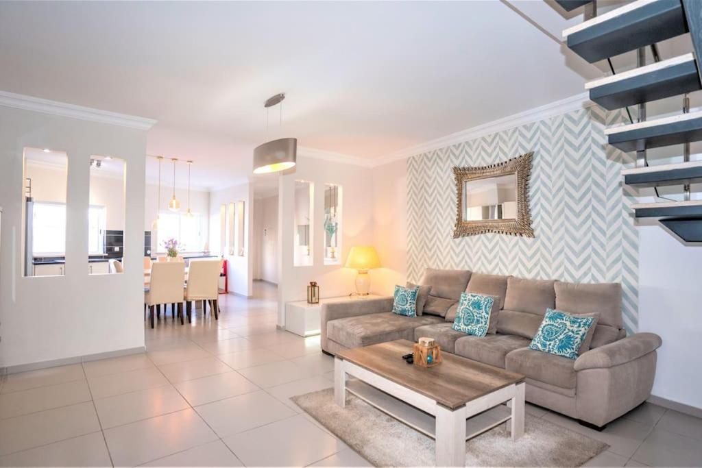 Luxuryvilla With Private Heated Pool And Spa 7P Куартейра Екстер'єр фото