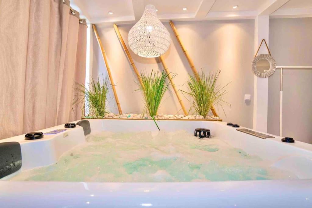 Luxuryvilla With Private Heated Pool And Spa 7P Куартейра Екстер'єр фото